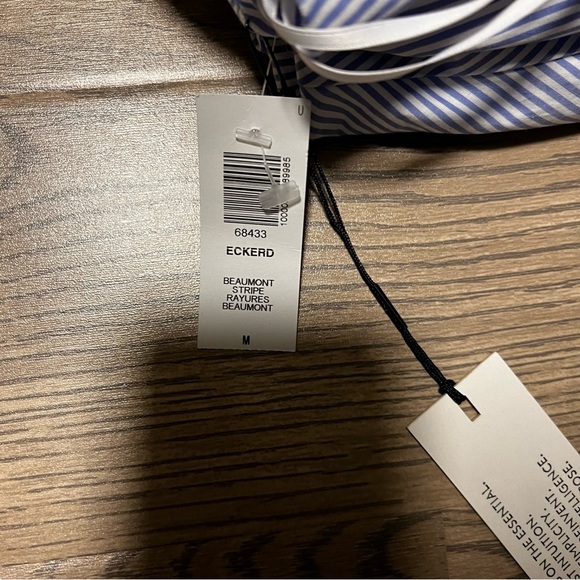 BRAND NEW Aritzia Eckerd blouse - Picture 2 of 3